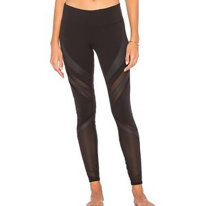 Alo Yoga Epic Legging in Black